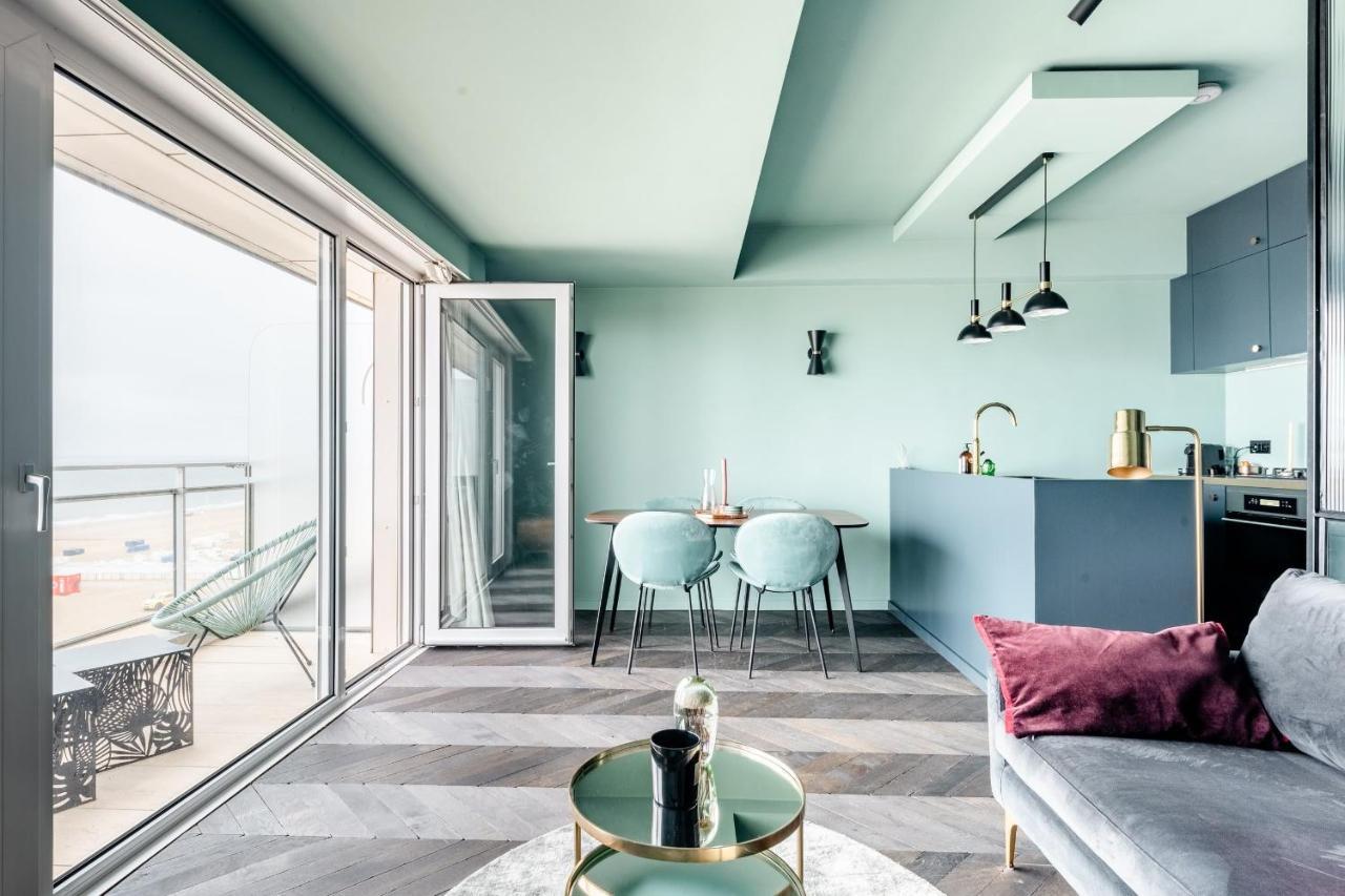 Luxueuze Suite Met Frontaal Zeezicht Knokke-Heist Exteriör bild